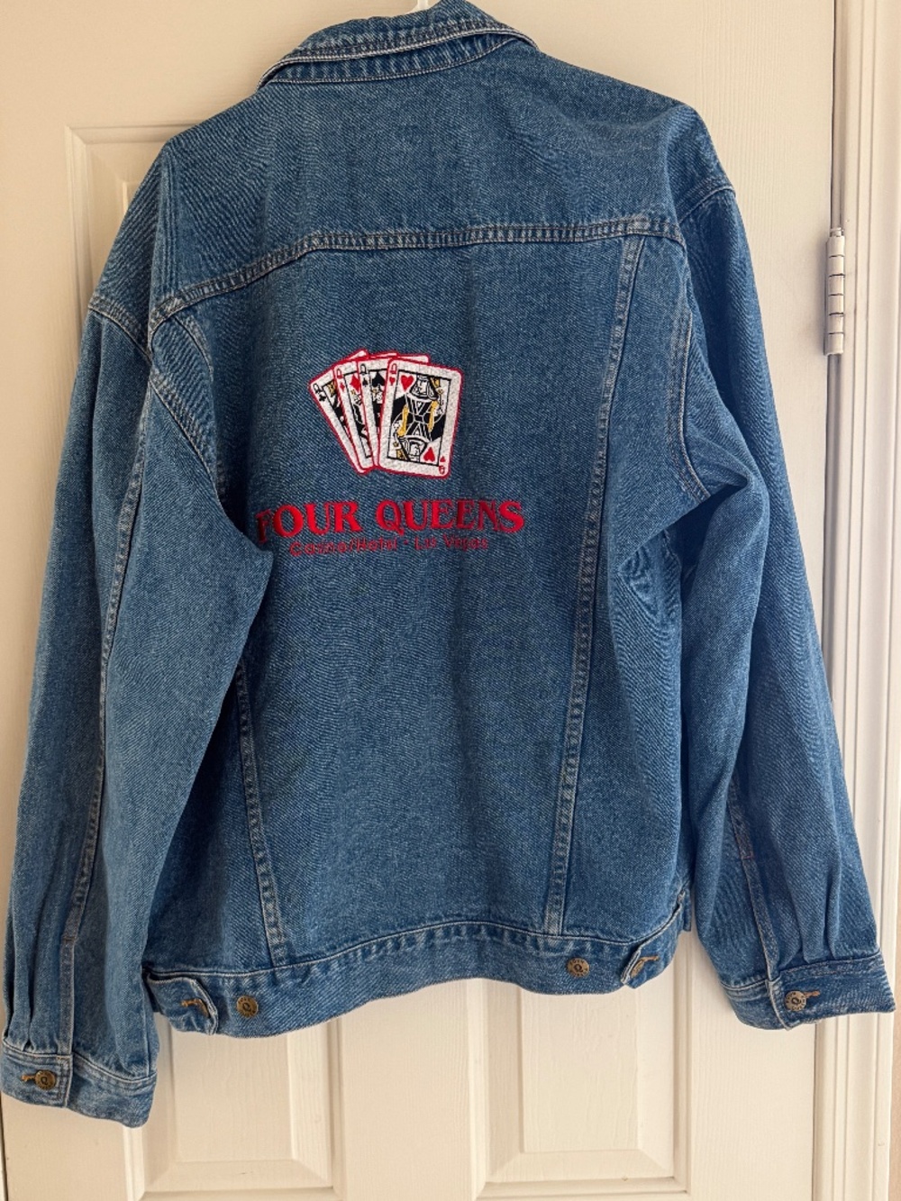 Four Queens Casino Las Vegas Nevada XL Jean Jacket Decades Old